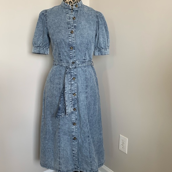 Who What Wear Denim Dress - Picture 1 of 3